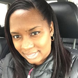 Meet your Posher, Lakisha